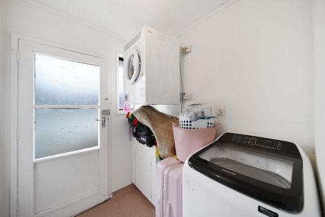 Photo of property in 3 Tilbrook Place, Papakura, 2110