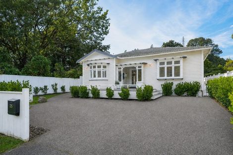 Photo of property in 25 Black Beech Street, Birchville, Upper Hutt, 5018