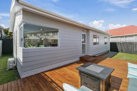 Photo of property in 15b Trevethick Grove, Woburn, Lower Hutt, 5010