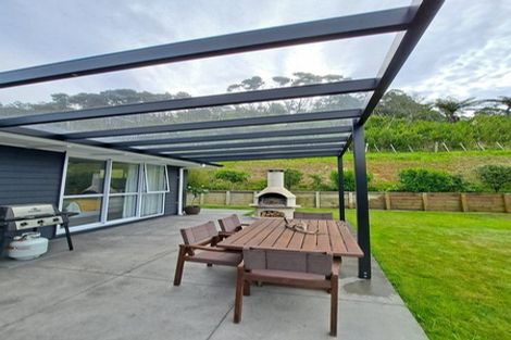 Photo of property in 35 Banks Boulevard, Whitby, Porirua, 5024