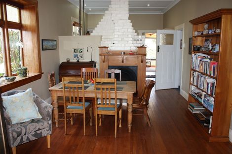 Photo of property in 10 Pretoria Avenue, Saint Clair, Dunedin, 9012