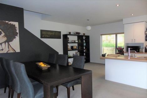 Photo of property in 7 Rarangi Way, Owhiro Bay, Wellington, 6023