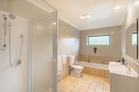 Photo of property in 45 Mahaki Road, Nikau Valley, Paraparaumu, 5032