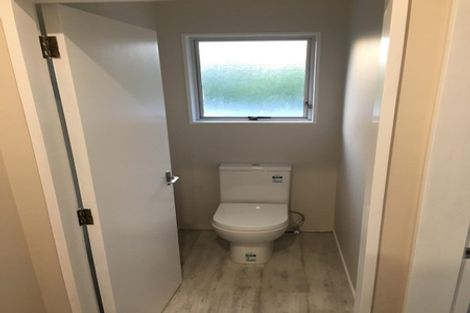 Photo of property in 47b Duncan Street, Tawa, Wellington, 5028