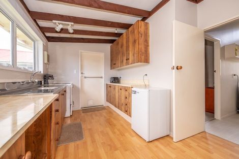 Photo of property in 1/83 Romilly Street, Westport, 7825