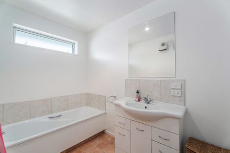 Photo of property in 31 Ferry Lane, Mount Pisa, Cromwell, 9383