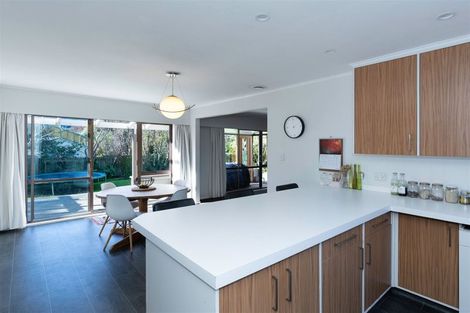 Photo of property in 7 Waikare Road, Raumati Beach, Paraparaumu, 5032