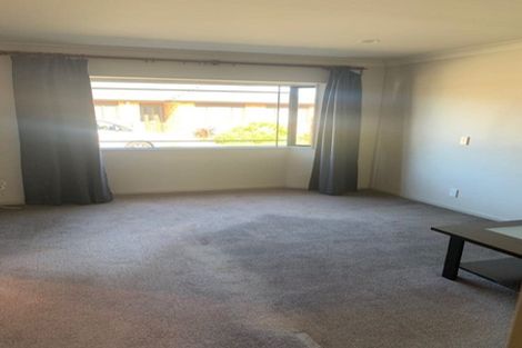 Photo of property in 37 Moana Grove, Waiwhetu, Lower Hutt, 5010