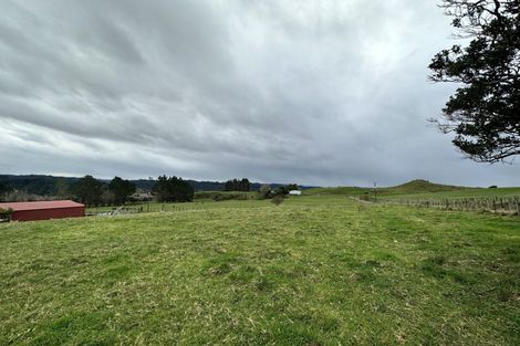 Photo of property in 846 Kaka Road, Okoki, Urenui, 4375