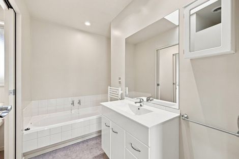 Photo of property in 6 Seadown Crescent, Amberley, 7410