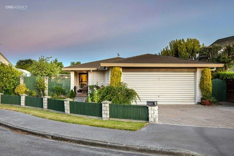 Photo of property in 5 Luxton Place, Rangiora, 7400