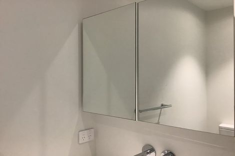 Photo of property in 22c Waipa Street, Birkenhead, Auckland, 0626