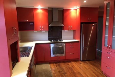 Photo of property in 23 Sheridan Terrace, Johnsonville, Wellington, 6037