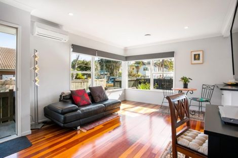 Photo of property in 1/24 Inverness Road, Browns Bay, Auckland, 0630