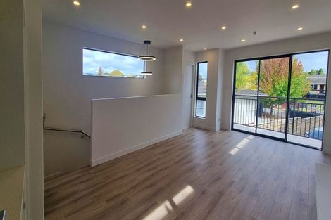 Photo of property in 10c Starling Place, Ranui, Auckland, 0612