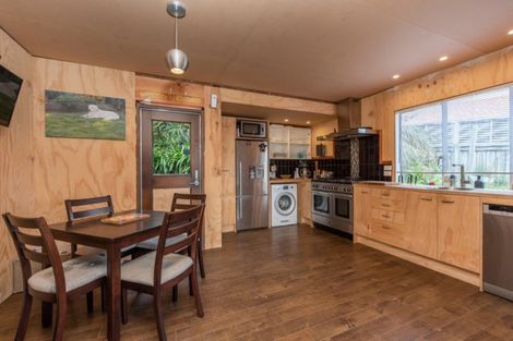 Photo of property in 79 The Esplanade, Raumati South, Paraparaumu, 5032