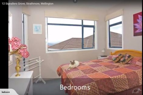 Photo of property in 12 Signallers Grove, Strathmore Park, Wellington, 6022