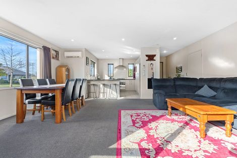 Photo of property in 4 Charente Way, Yaldhurst, Christchurch, 8042