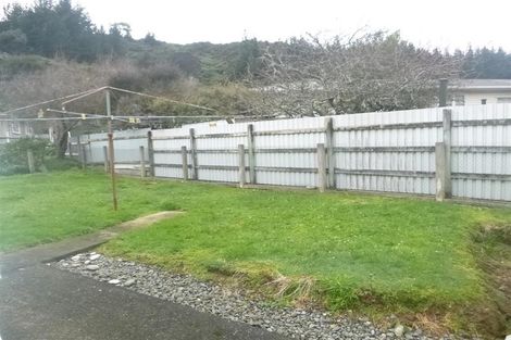 Photo of property in 17 Parenga Street, Wainuiomata, Lower Hutt, 5014