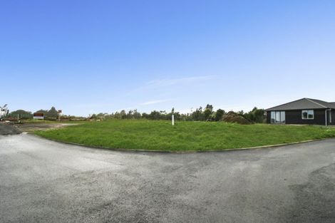 Photo of property in 34b Honeyfield Drive, Whalers Gate, New Plymouth, 4310