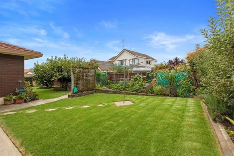 Photo of property in 5 Cathray Place, Matua, Tauranga, 3110