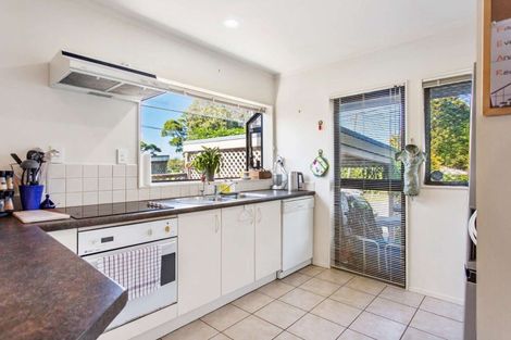 Photo of property in 1c Blackett Crescent, Meadowbank, Auckland, 1072
