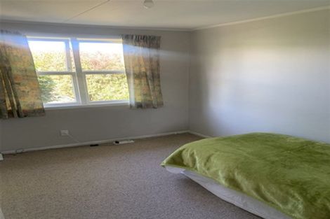 Photo of property in 12 Fisher Place, Carterton, 5713