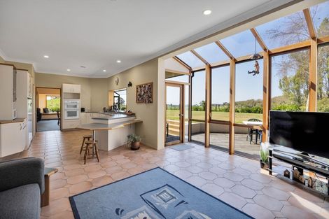 Photo of property in 788 Carrington Road, Hurworth, New Plymouth, 4371