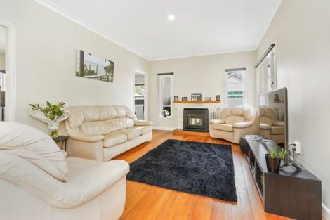 Photo of property in 65 Rimu Street, Maeroa, Hamilton, 3200