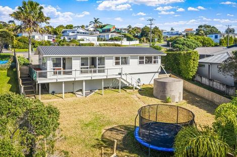 Photo of property in 50 Brightside Road, Stanmore Bay, Whangaparaoa, 0932