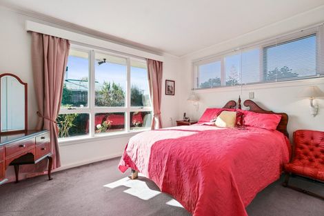 Photo of property in 21 Torquay Place, Bryndwr, Christchurch, 8053