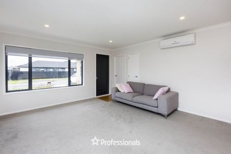 Photo of property in 36 Filmer Crescent, Wallaceville, Upper Hutt, 5018