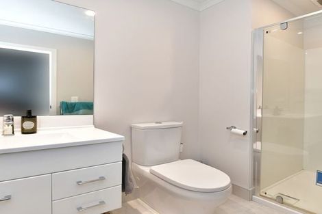 Photo of property in 7/89 Hobsonville Point Road, Hobsonville, Auckland, 0616