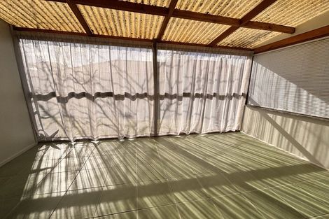 Photo of property in 12 Moa Place, Onerahi, Whangarei, 0110