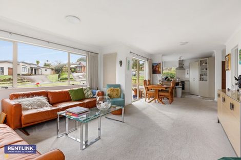 Photo of property in 18 Lysaght Place, Welcome Bay, Tauranga, 3112