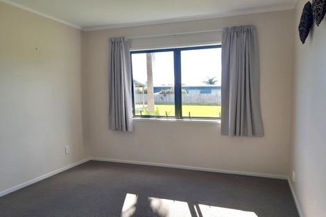 Photo of property in 329 Harbour Drive East, Matarangi, Whitianga, 3592