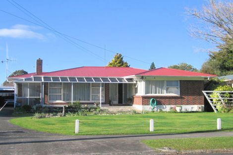 Photo of property in 14 Rutherford Street, Chedworth, Hamilton, 3210