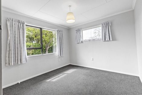 Photo of property in 3 Apollo Parade, Milson, Palmerston North, 4414