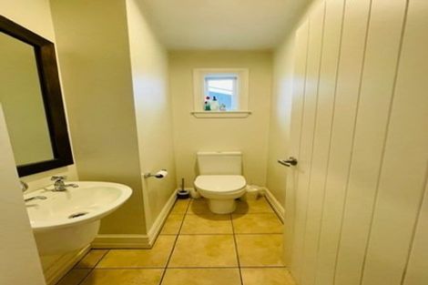 Photo of property in 82 Westholme Street, Strowan, Christchurch, 8052