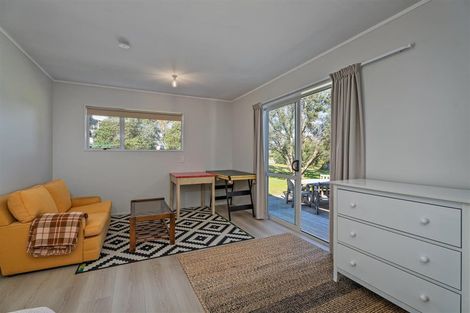 Photo of property in 111 Kauri Crescent, Matarangi, Whitianga, 3592
