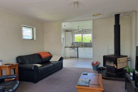 Photo of property in 8 Frederick Street, Carterton, 5713