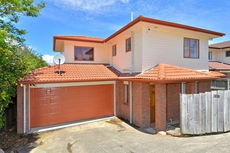 Photo of property in 63c Redoubt Road, Goodwood Heights, Auckland, 2105