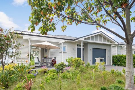 Photo of property in 1 Park Lane, Orewa, 0931
