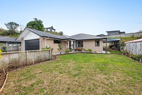 Photo of property in 11 Frederick Place, Whalers Gate, New Plymouth, 4310