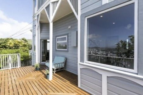 Photo of property in 112 Kelburn Parade, Kelburn, Wellington, 6012