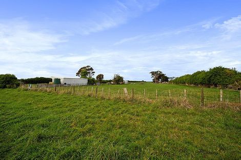Photo of property in 405 Normanby Road, Okaiawa, Hawera, 4671