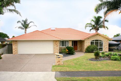 Photo of property in 14 Moss Crescent, Takanini, 2112