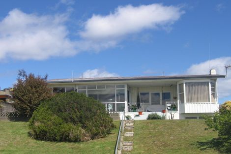 Photo of property in 2 Mapou Road, Rainbow Point, Taupo, 3330
