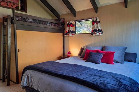 Photo of property in 10 Hamilton Drive, Lake Tekapo, 7999