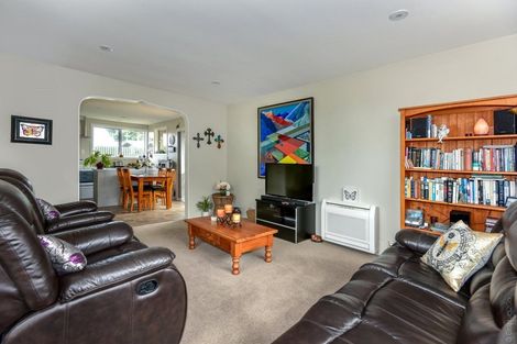 Photo of property in 35 Woodgrove Avenue, North New Brighton, Christchurch, 8083